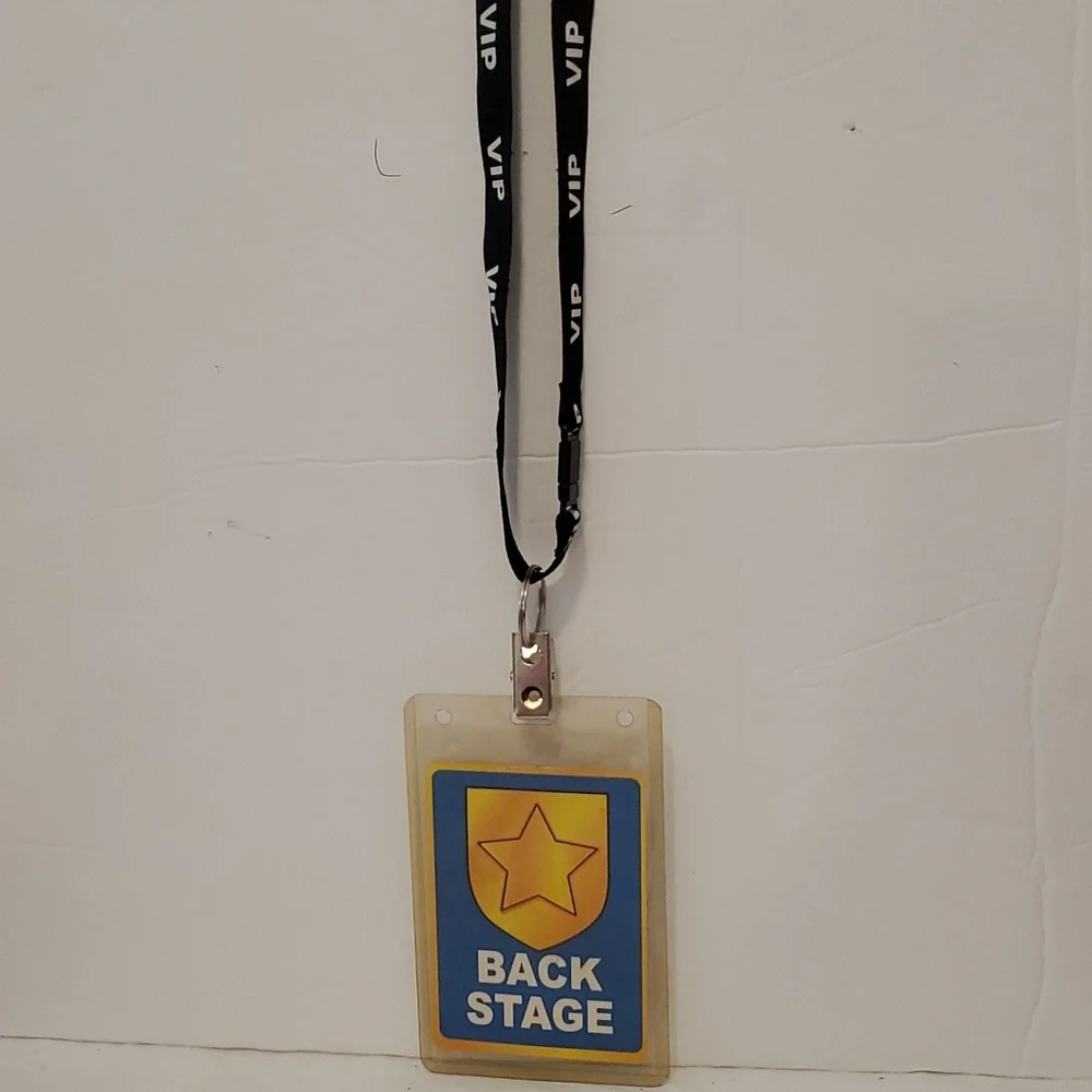 VIP Lanard - Picture 2 of 4